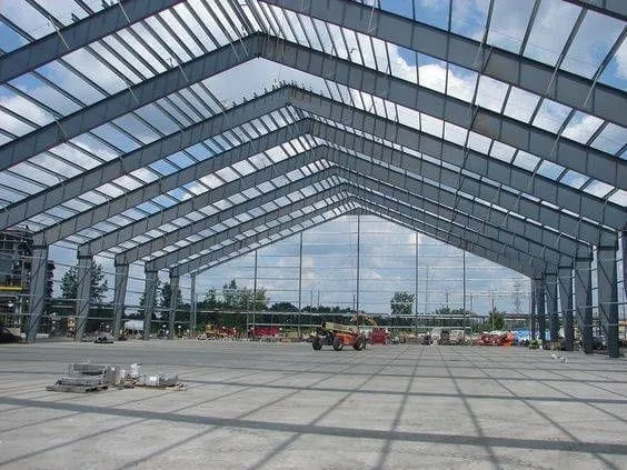 شركتنا: خبراء في حلول التخزين لبناء هناجر في المملكة 