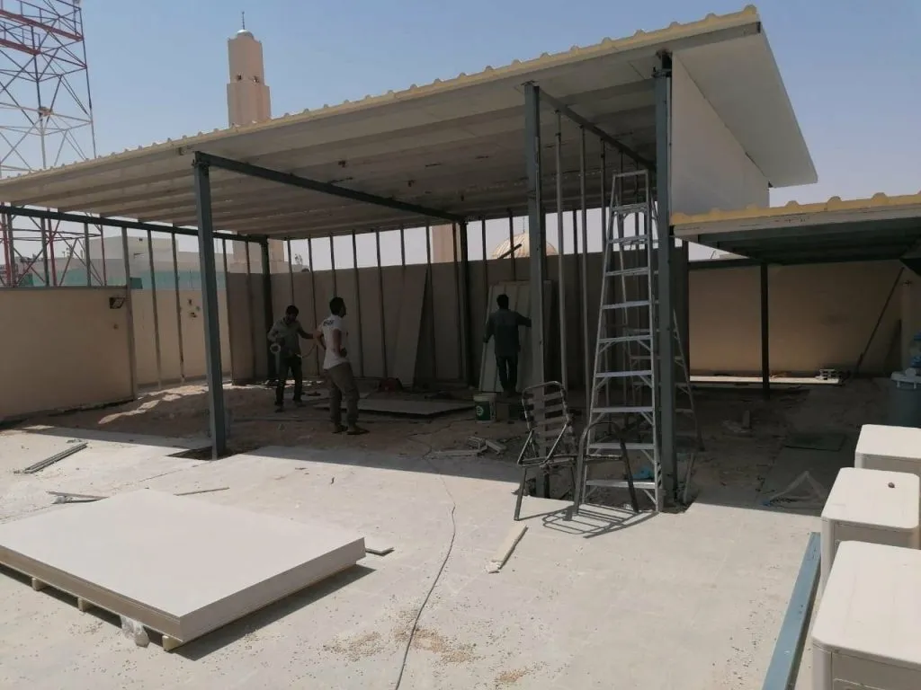 شركه تركيب هناجر ومستودعات من الساندويتش بانل في المملكة