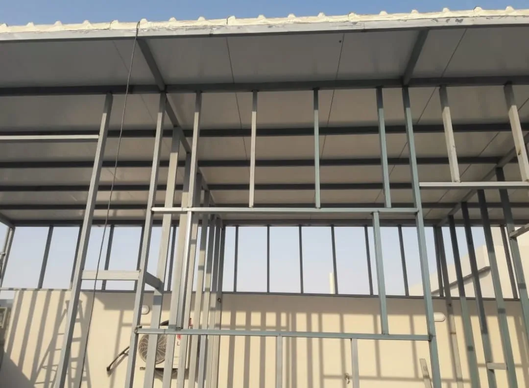 شركه تركيب هناجر ومستودعات من الساندويتش بانل في المملكة