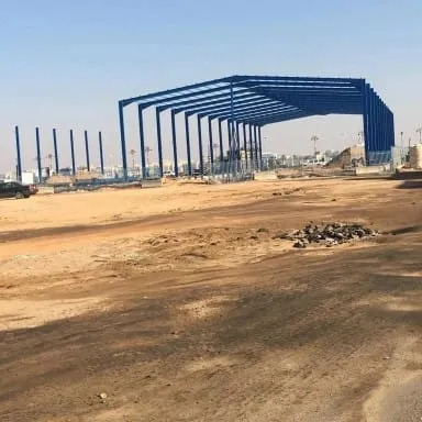 شركتنا: خبراء في حلول التخزين لبناء هناجر في المملكة