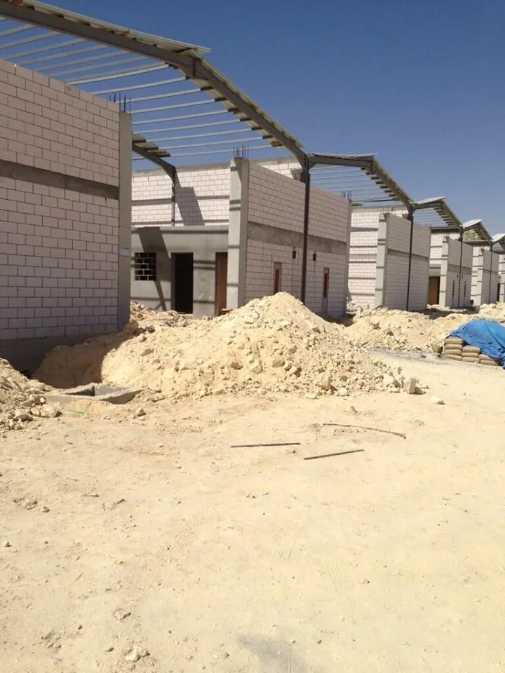 شركتنا: خبراء في حلول التخزين لبناء هناجر في المملكة