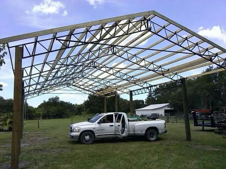 شركتنا: خبراء في حلول التخزين لبناء هناجر في المملكة