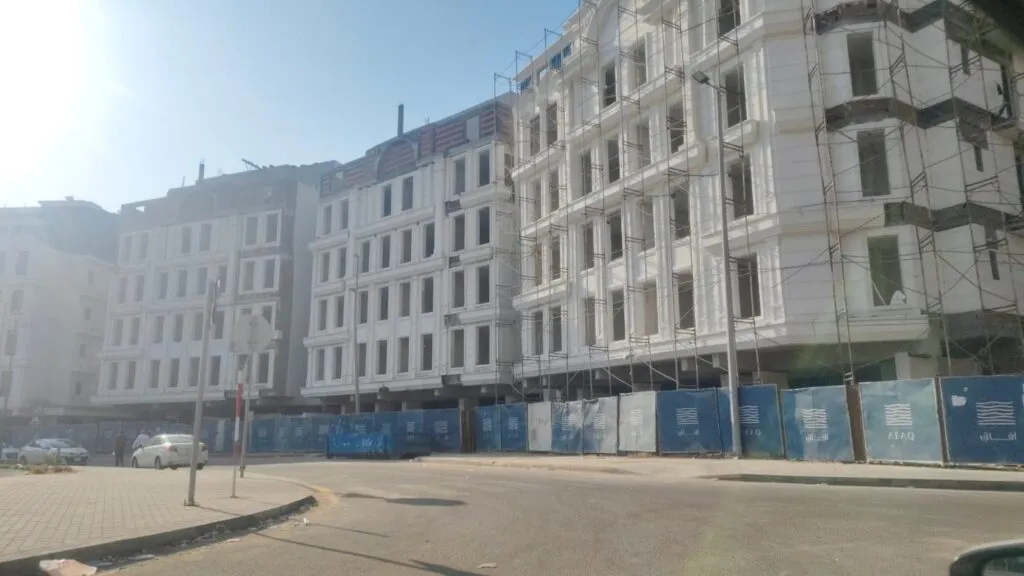 اعمال لياسة وتشطيبات وترميمات مباني الأحساءبمنطقه الشرقيه