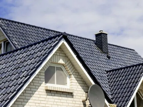 تركيب جميع أنواع القرميد باختلاف جودتها وشكلها في المملكة