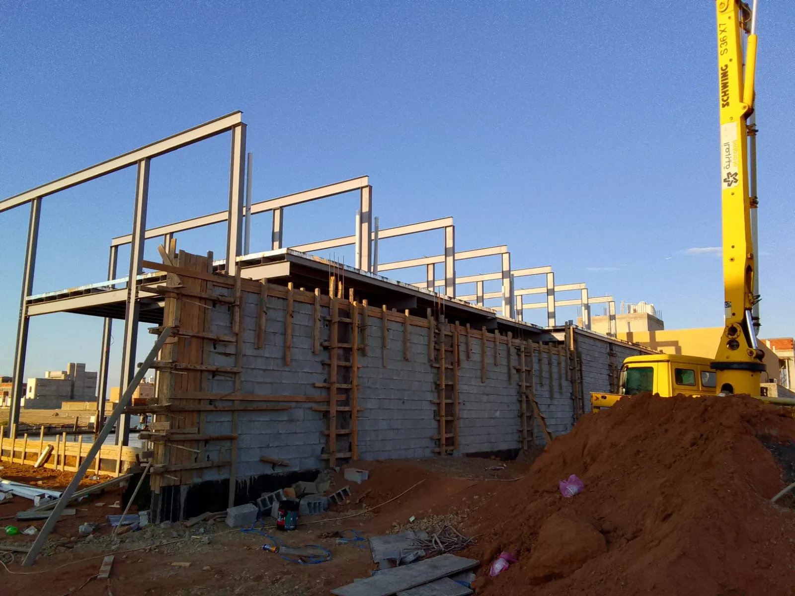 هناجر ومستودعات في المنطقة الشرقيه وجميع مناطق المملكة