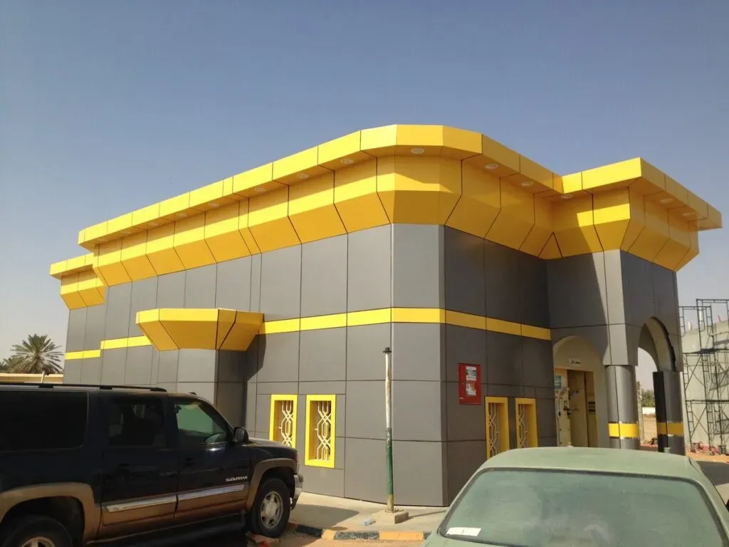 مقاول كلادينج للمباني تصميم مميز في المملكه وجميع منطق الممل