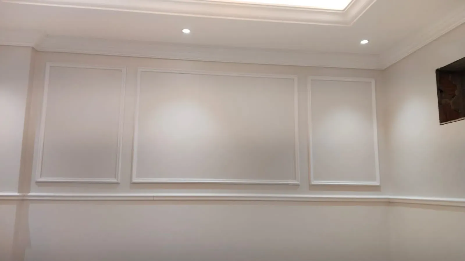 عمل اجمل ديكورات فوم في جميع مناطق المملكه