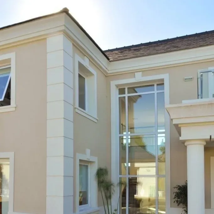 عمل دهانات خارجيه بتصاميم حصريه. في المملكه