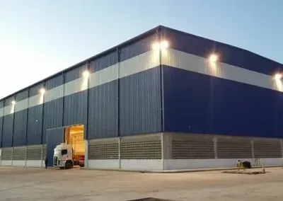 بناء هناجر ومستودعات الاحساء وجميع مناطق المملكه