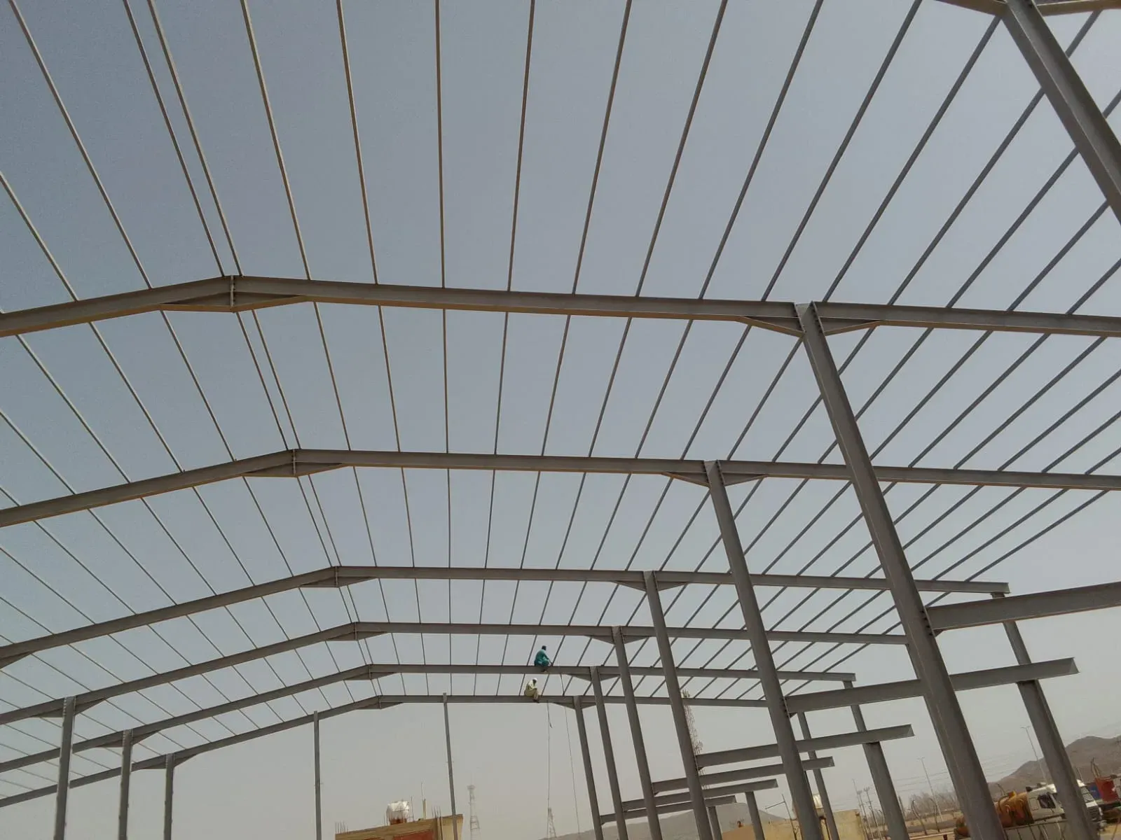 بناء هناجر ومستودعات الاحساء وجميع مناطق المملكه