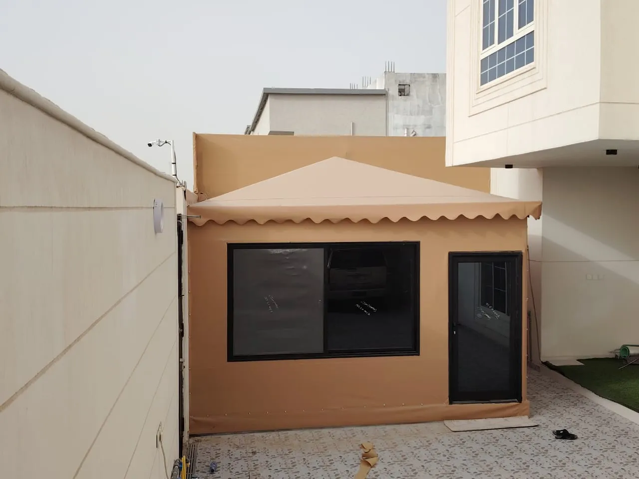 تركيب مظلات هرميه في الاحساء وجميع مناطق الشرقيه