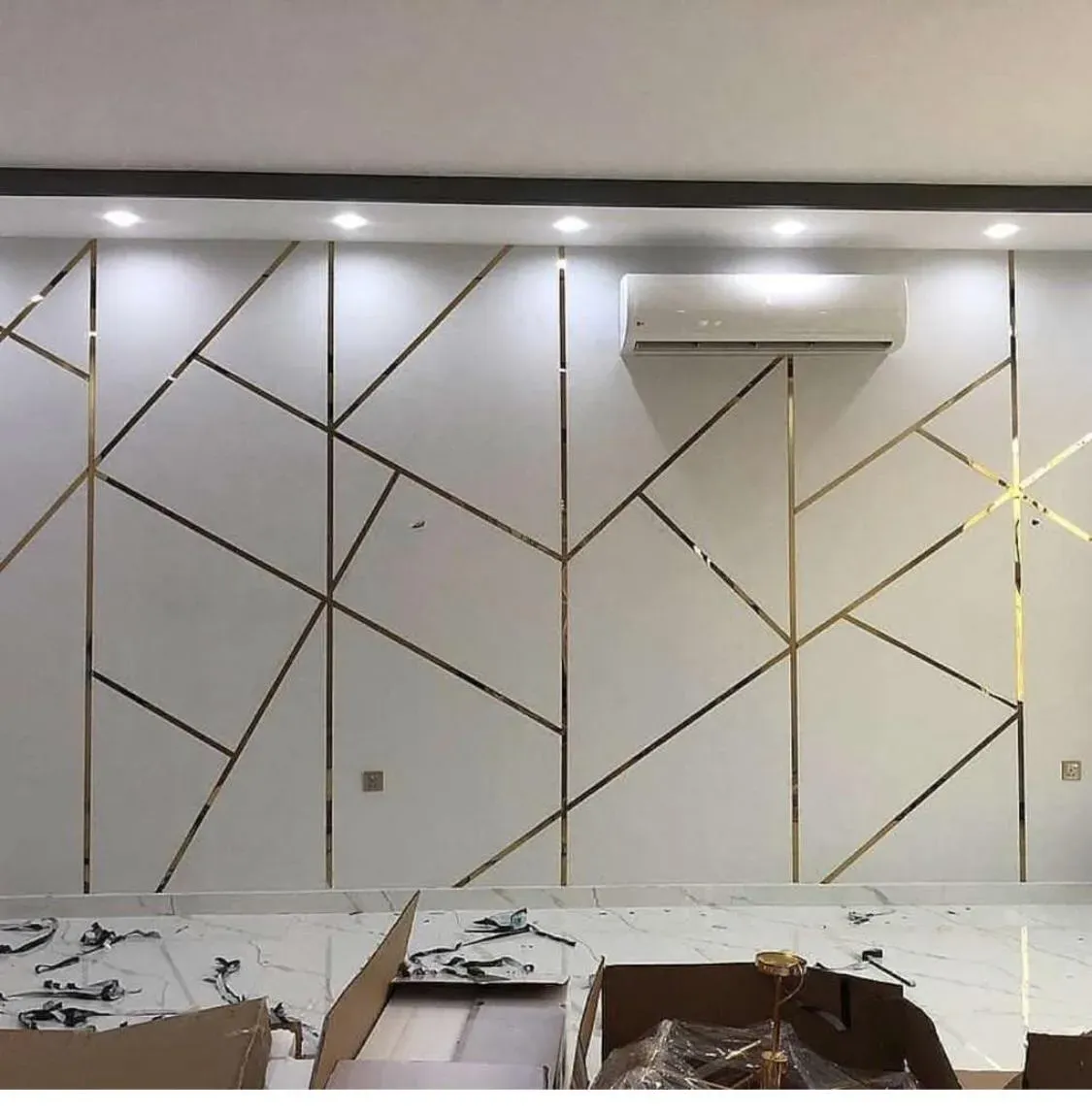 أفضل معلم تركيب ورق جدران في الأحساء – فخامة التنفيذ