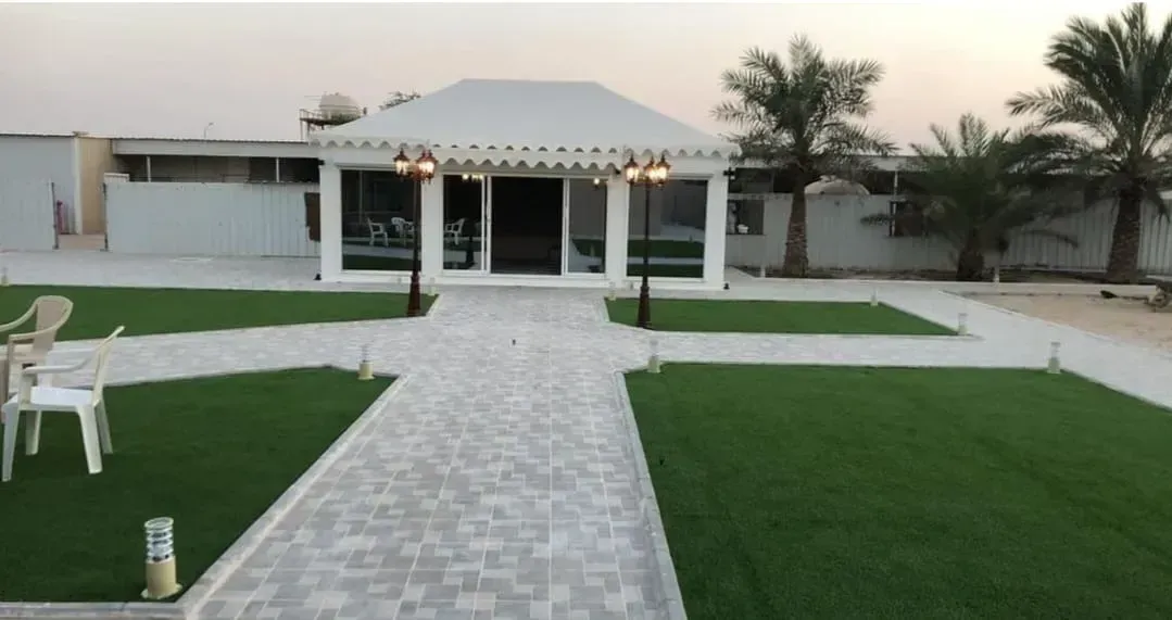 "خيام مَلِيكَة الفاخرة — من شركة الخليج العربي… فخامة تليق ب