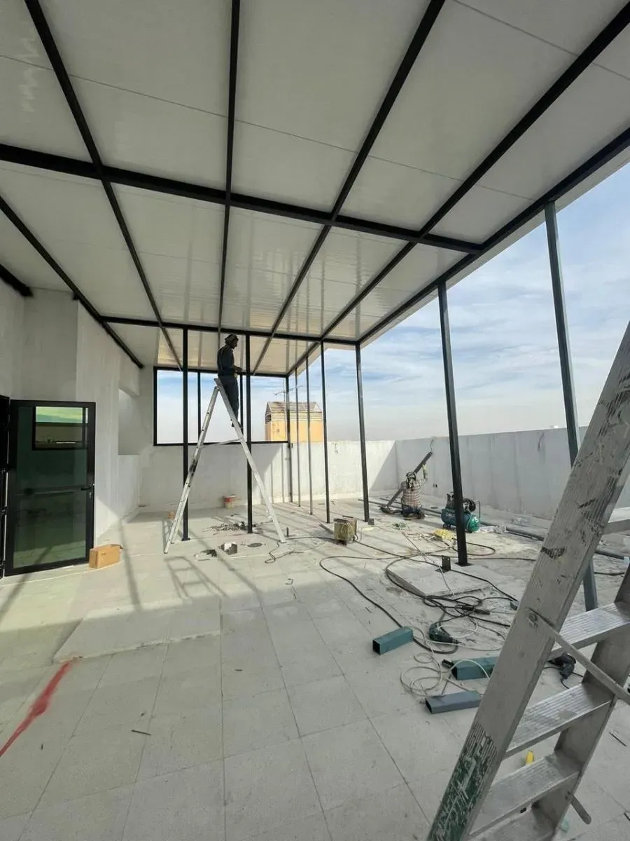 شركة الخليج العربي… خبرة في الحدادة وتركيب البانل منذ سنوات